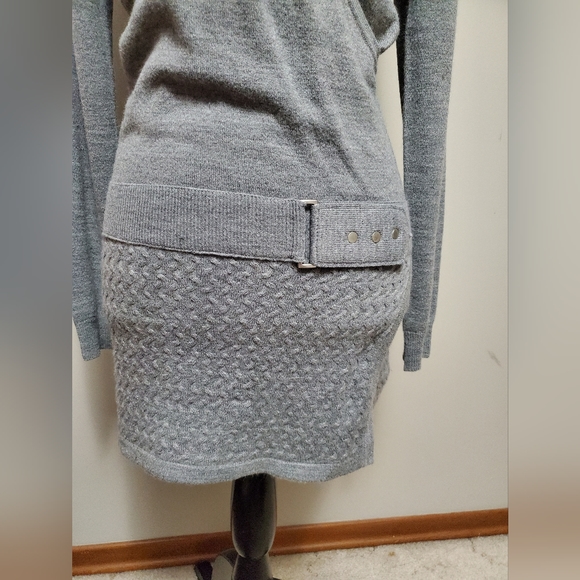 Le Chateau mini dress - Picture 3 of 3